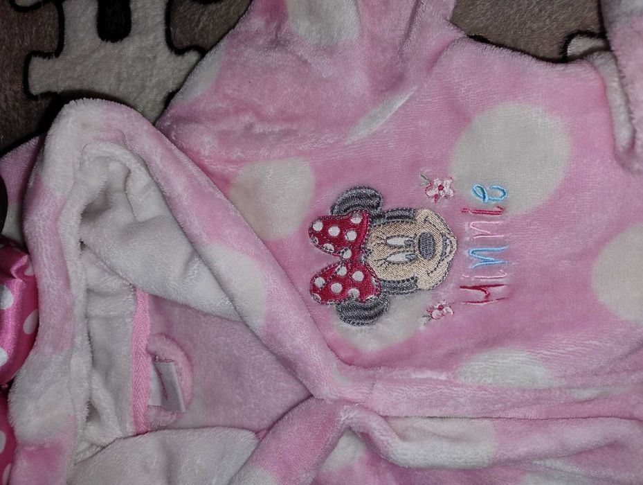 Детско халатче с Мини маус ,  Minnie mouse