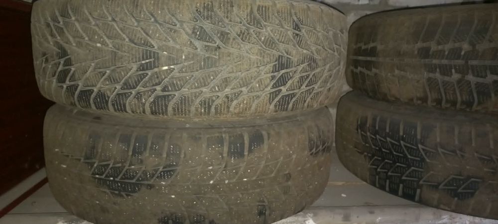 Продам шины зима
