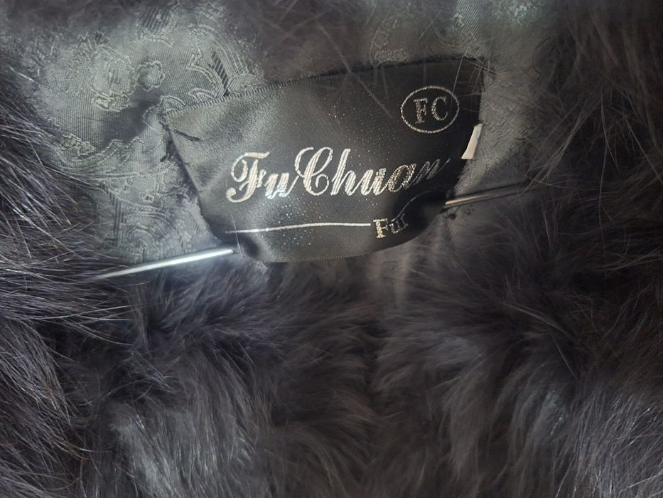 Одежды продаются договорная