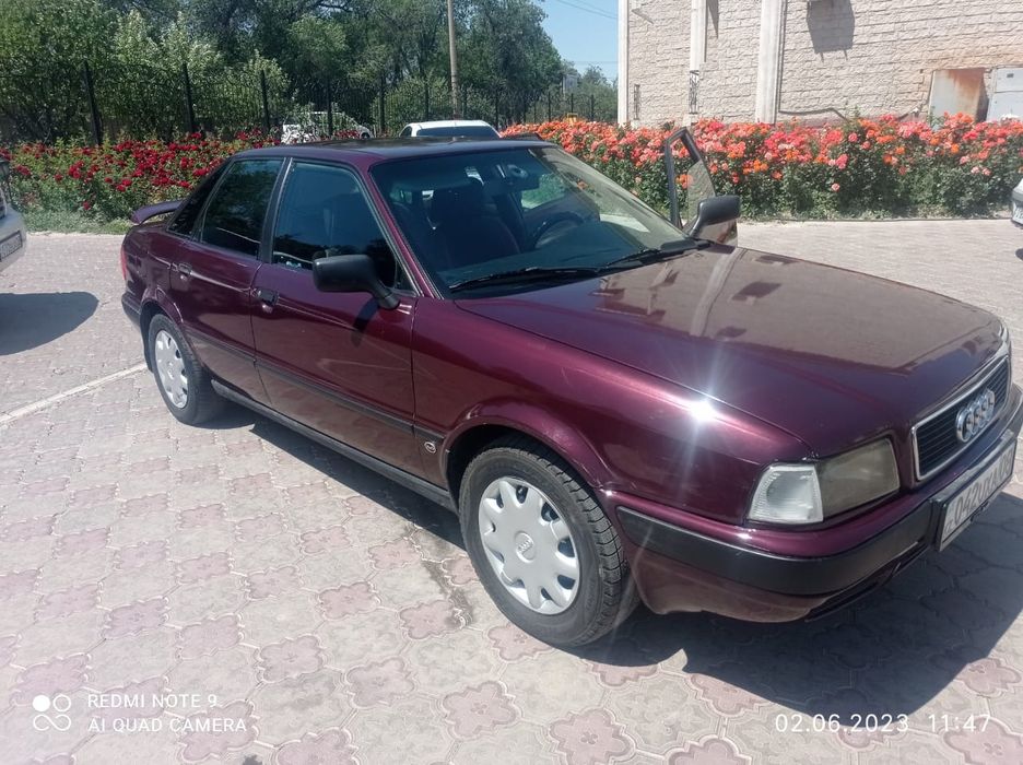 Продам машину Аudi 80 В4