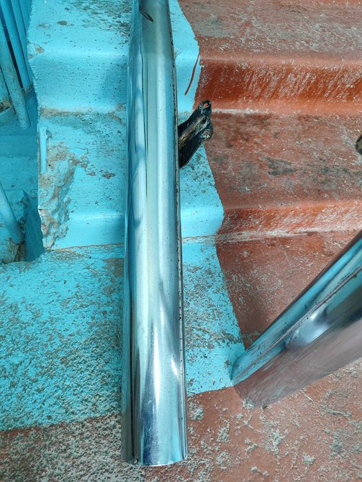 Продаётся глушитель для Явы 638 с колени.