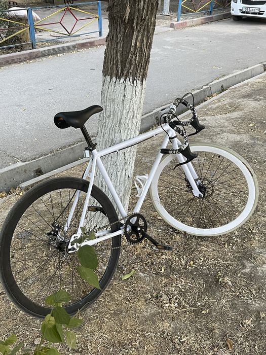 Шоссейный велосипед