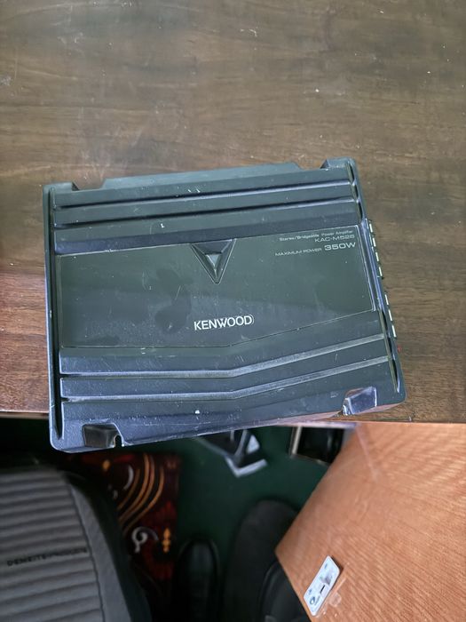 Kenwood 350w usilitir