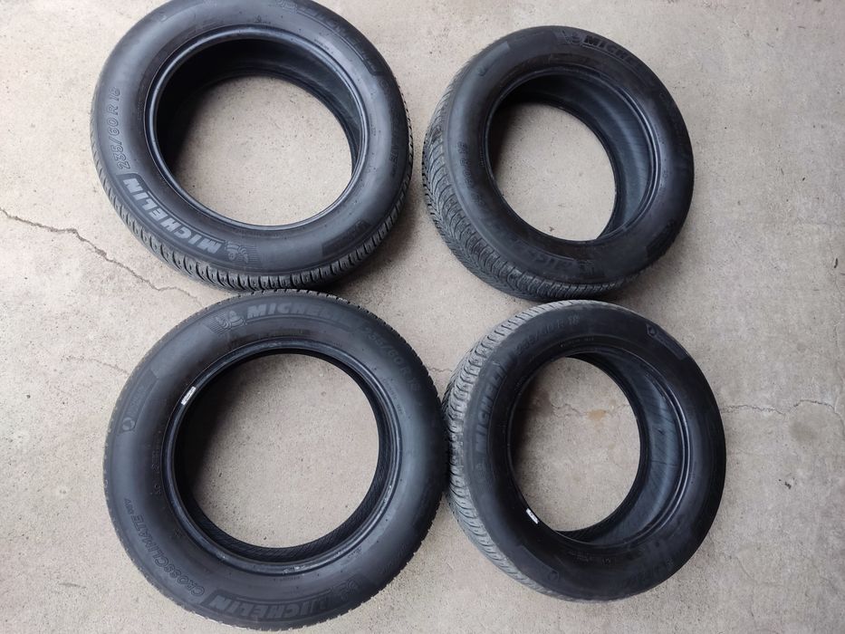 235 60 18 Всесвзонни Michelin