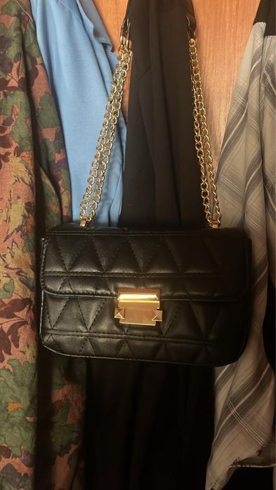 Женская черная сумочка