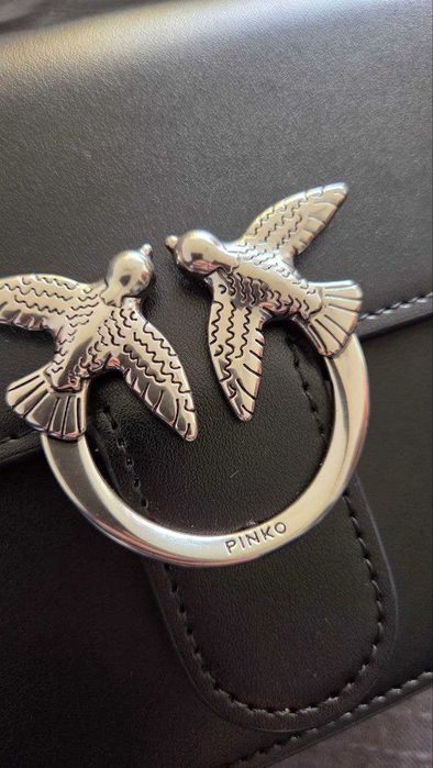 Кожена дамска чанта тип "куфарче" PINKO LOVE ONE