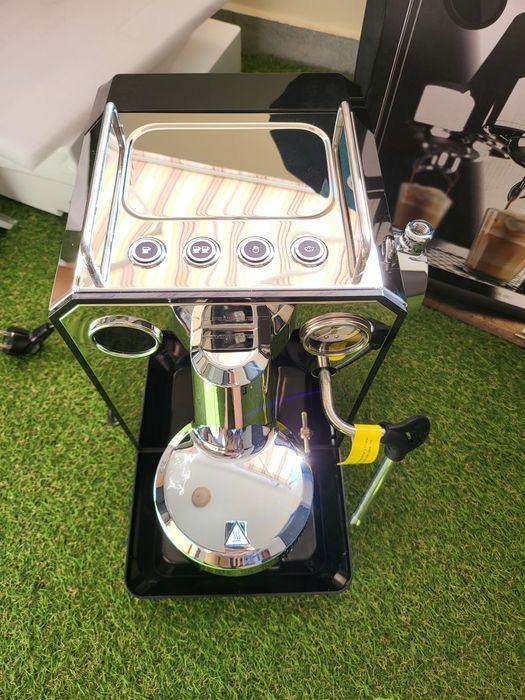 Професионална еспресо кафемашина Cecotec Barista Baristeo Intima