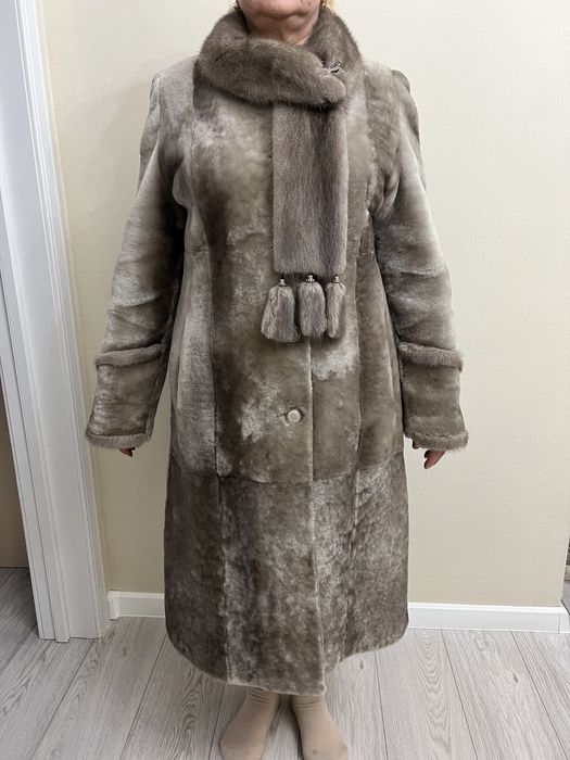 Шуба цигейковая продам
