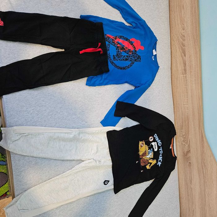 Лот дрешки за 6 години