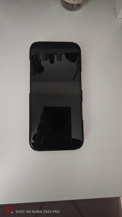 iPhone 16Pro  aproape nou