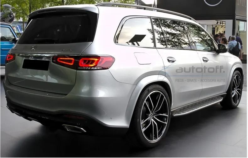Praguri laterale pentru Mercedes GLS SUV X167 cu LED (2019+)