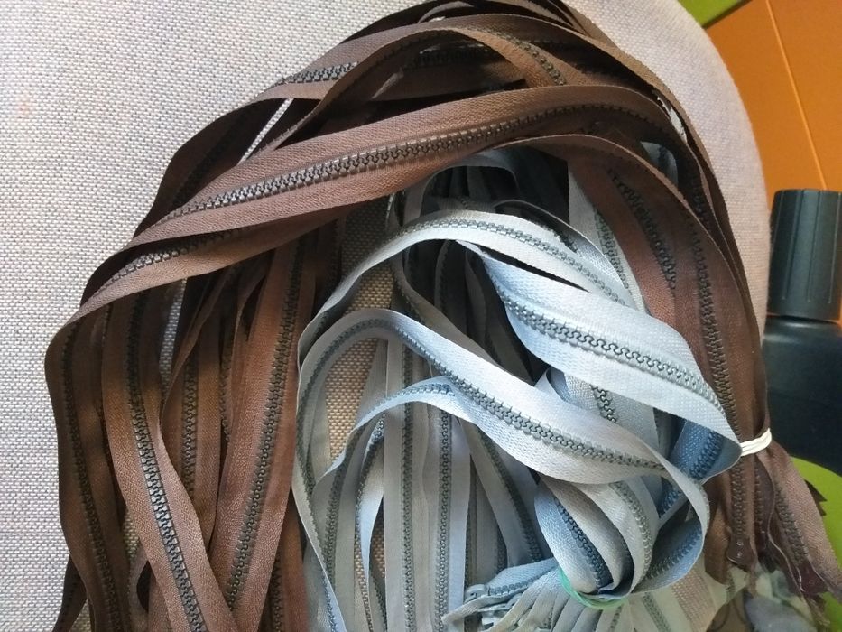 Замки одёжные 80см. Обмен.