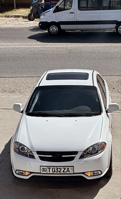 Jentra Lacetti 1.5 avtomat 2022 yil