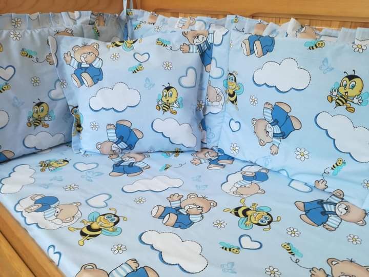 Детски спални комплекти и обиколници