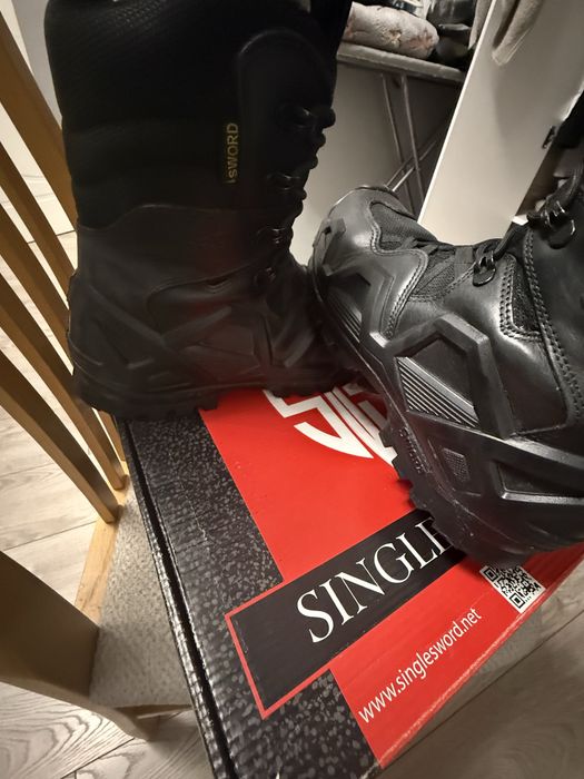 Черни кубинки Single Sword (zipped)