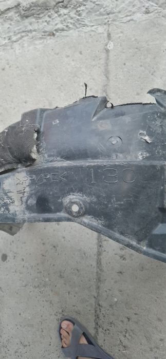 Подкрылок левый Toyota Auris Original