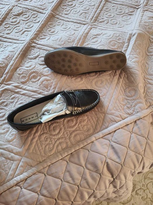 Обувь женская без каблука