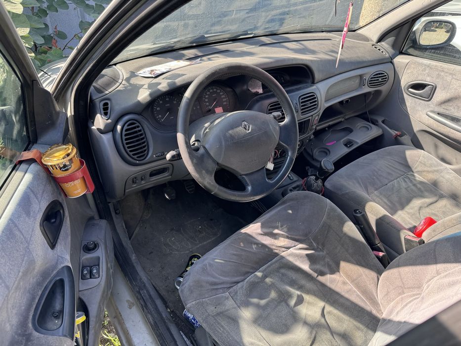 Renault Megane 1.9dti 98hp 2000г На Части