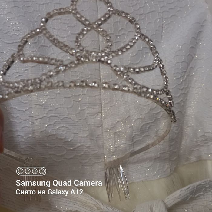 Нарядное платье на девочку