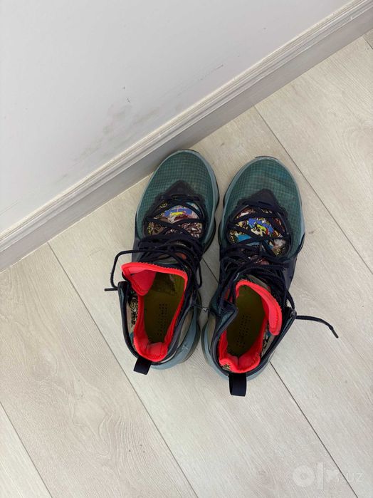 Оригинал! Баскетбольные кроссовки Nike LeBron 18 (размер 42,5)