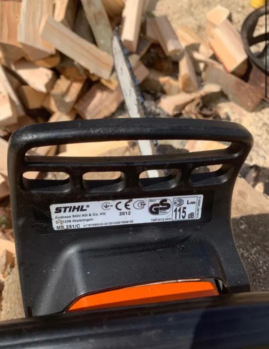 Stihl  MS 251 2012