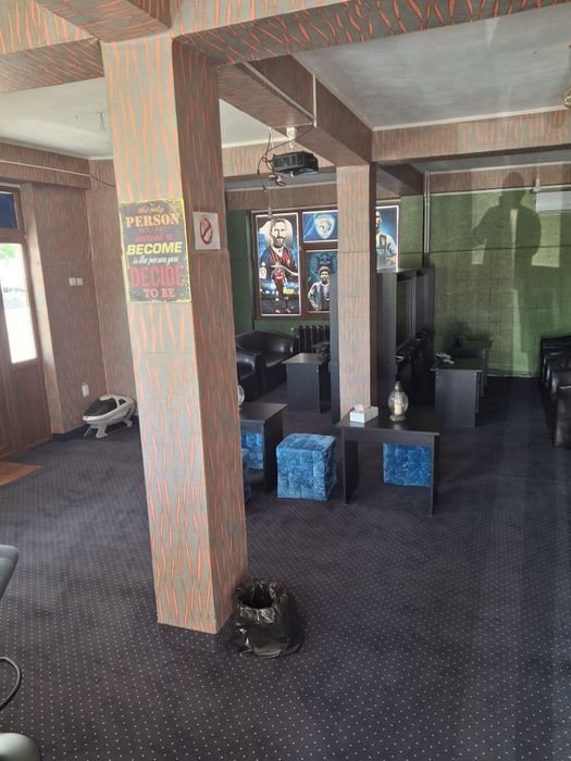 Inchiriez spatiu comercial