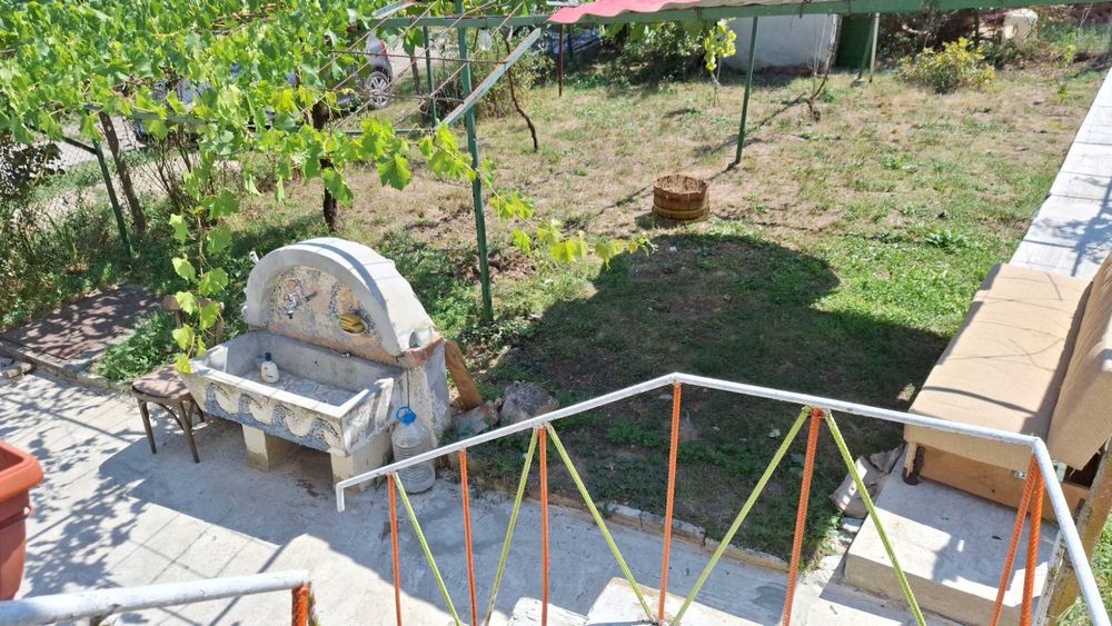 Къща във Владимирово