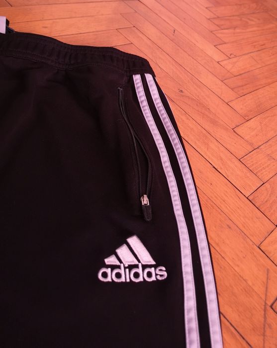 Оригинални мъжки долнища Адидас размер S