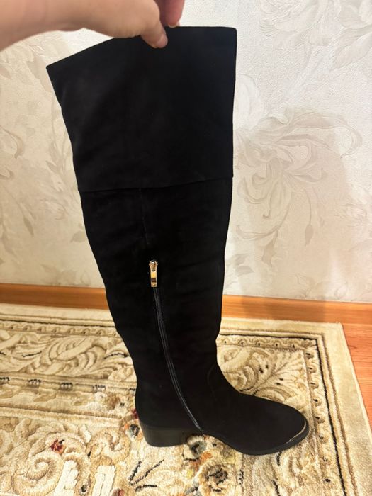 Женские сапоги-ботфорты