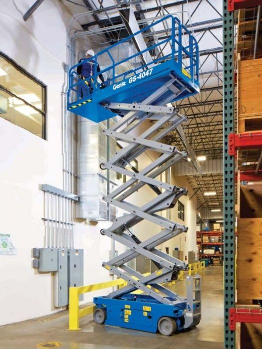 Inchiriez nacela electrica foarfeca interior 12, 14, 16 m JLG GENIE HA