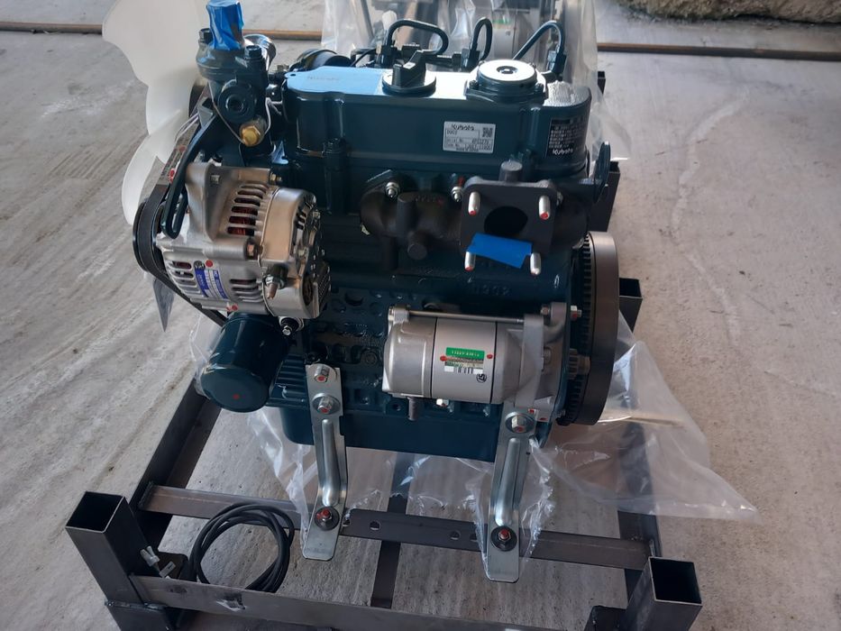 Motor Kubota D902-EF03