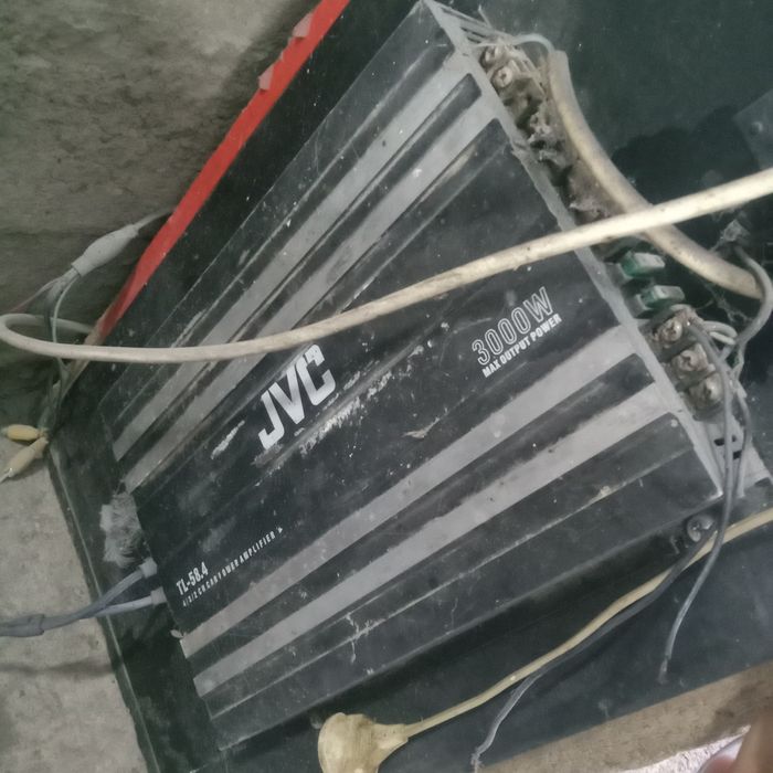 Саб буфер усиллителмен