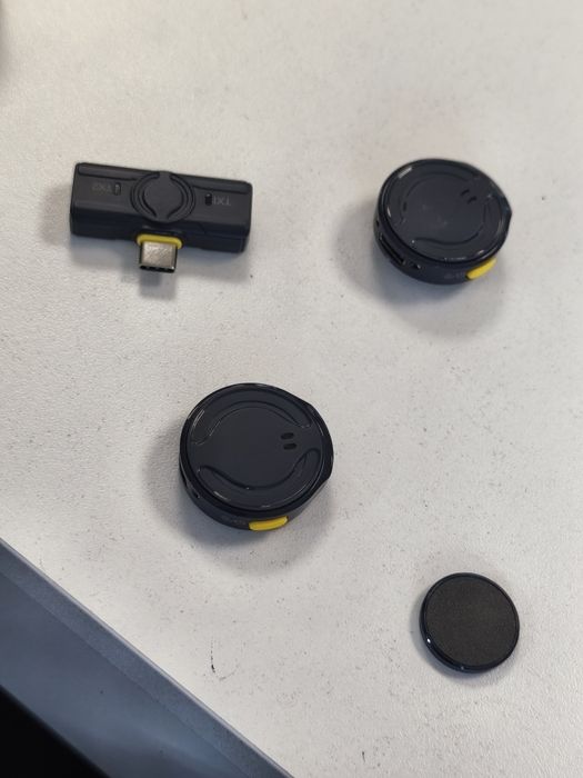 Микрофони безжични