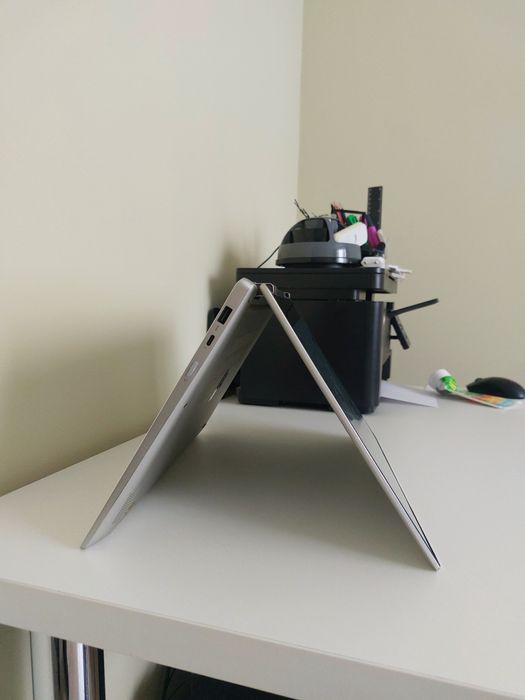 Ноутбук Lenovo YOGA 720-15IKB