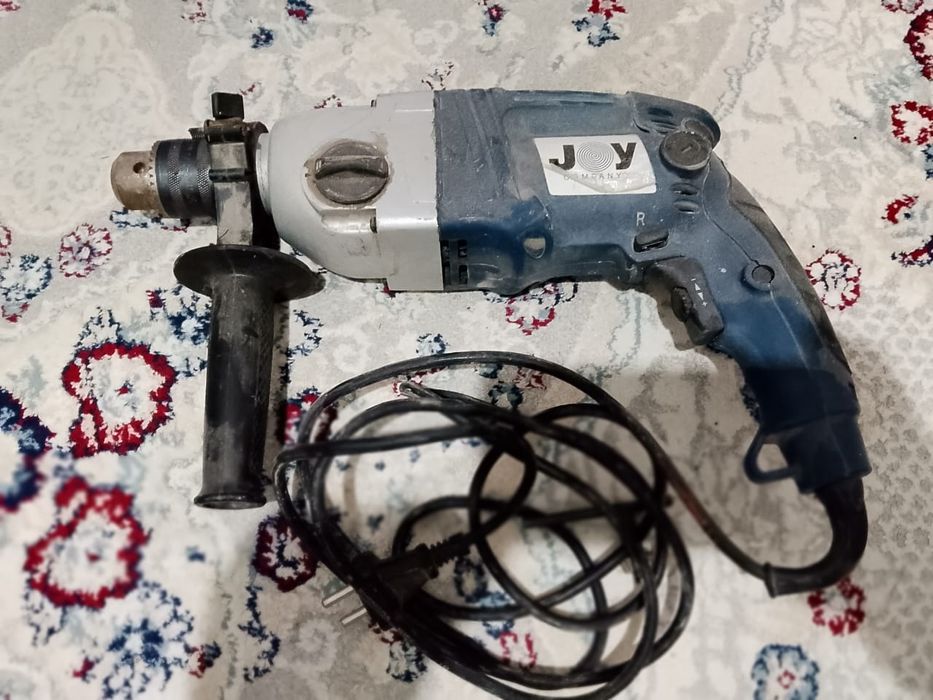 Перфоратор Schlagbohrmaschine 1050w