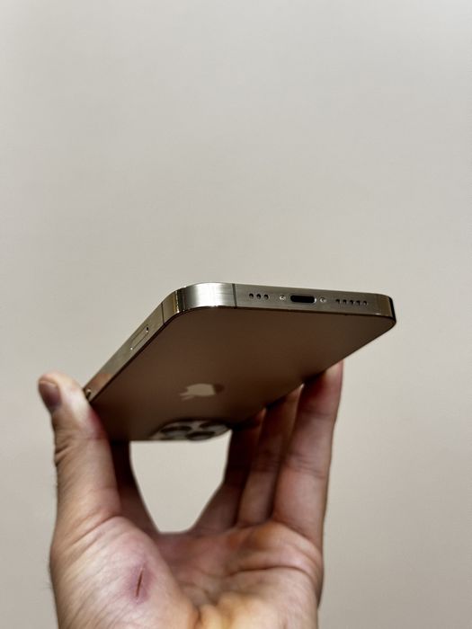 Iphone 12 Pro. 256гб. 85%