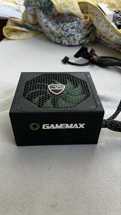 GameMax GM-800.