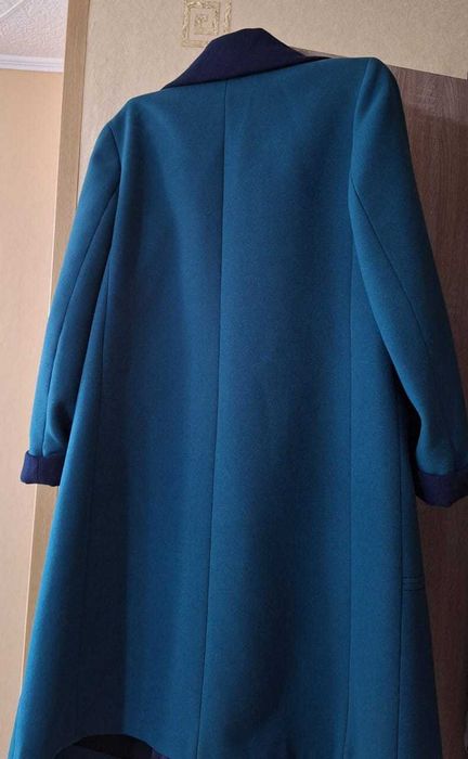 Пальто осеннее новое