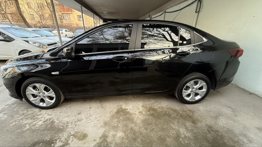 Onix, premier plus 2