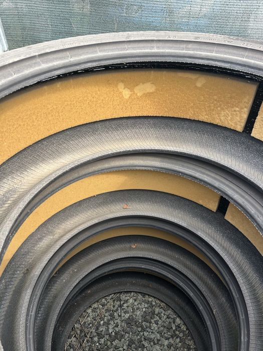 Cauciucuri de vara continental 285 /40 R 22