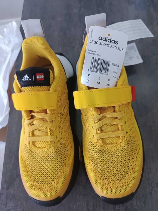 Adidas x Lego Sport Pro