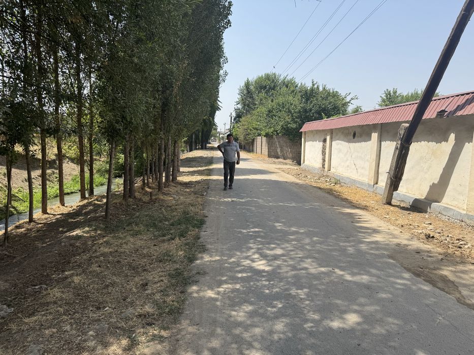 Ер сотилади Рохат постидан 2 км утганда БАЛИКЧИ мфйда