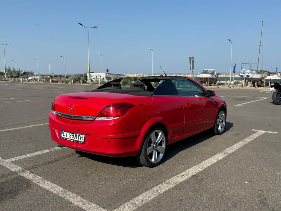 Vând Opel Astra cabrio