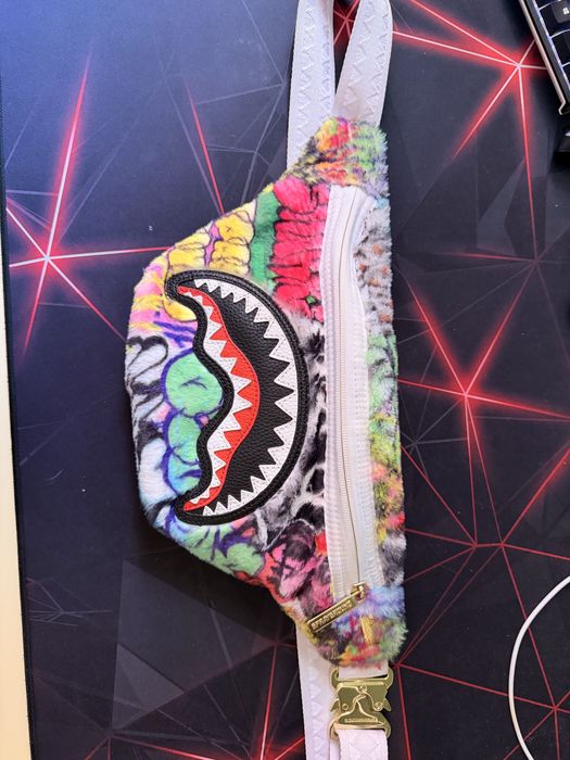 sprayground чанта за през рамо