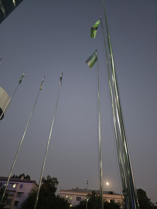 Bayroq. Флаг. Flagshtok