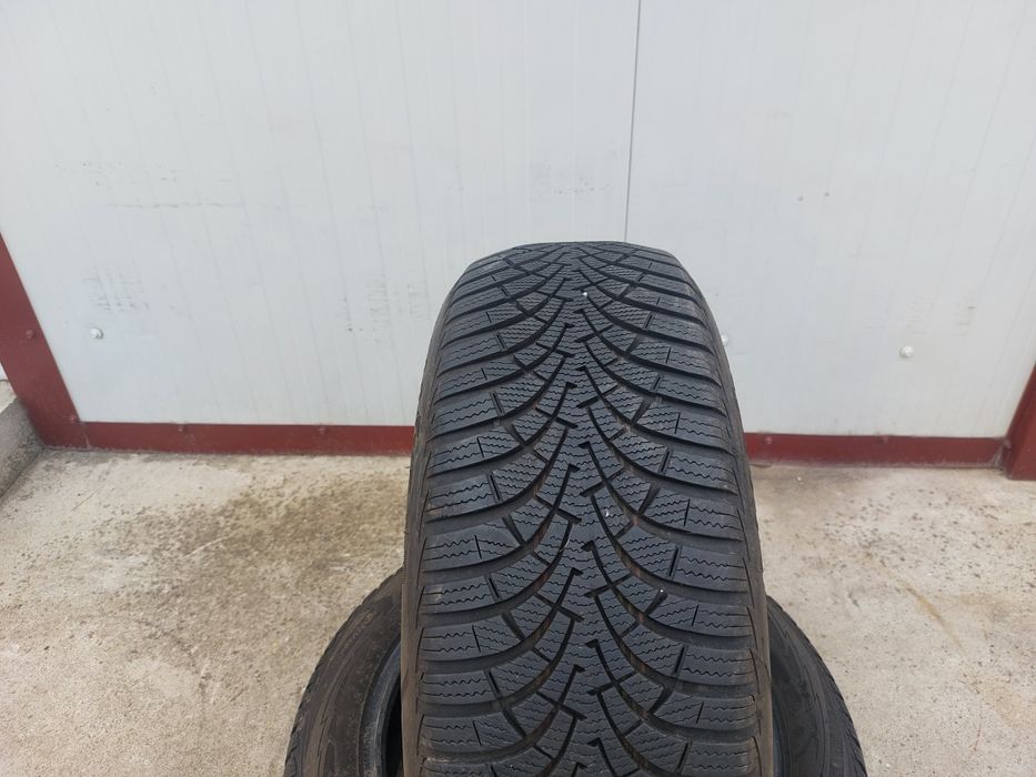 100 lei bucata! Doua anvelope M+S 195 55 16 Goodyear