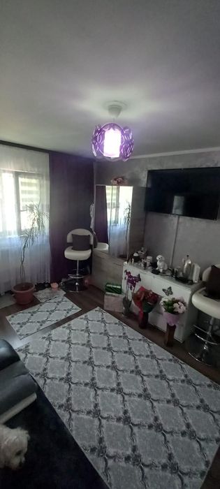 Vand garsoniera  zona Grivita