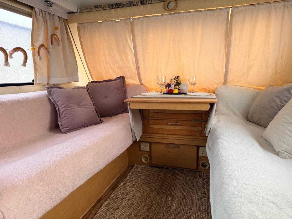 Rulota Corona Compass 2005 panou solar, 2 zone, aer condiționat etc