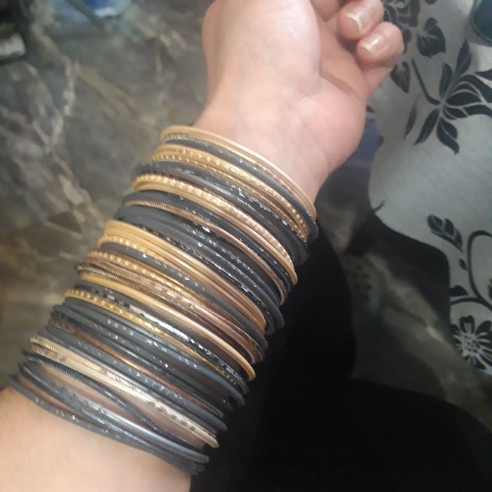 Комплект красиви гривни