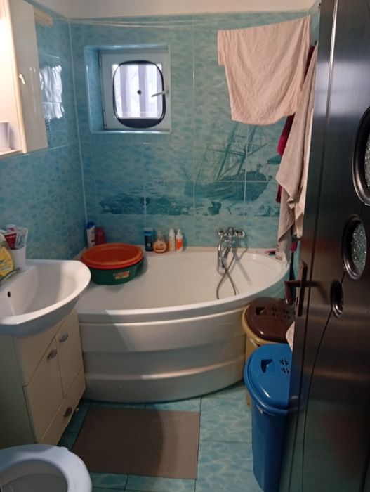 Vând apartament 2 camere